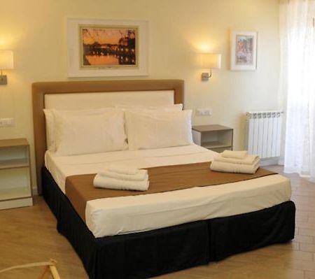 Migdal Luxury Suites Roma Testaccio Екстер'єр фото