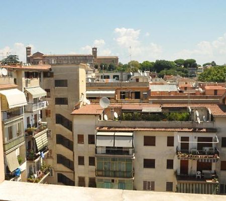 Migdal Luxury Suites Roma Testaccio Екстер'єр фото